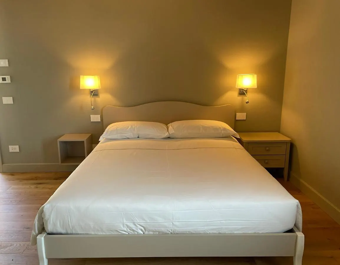 Cascina Pianetta Quinta Hotel Missaglia Guest house